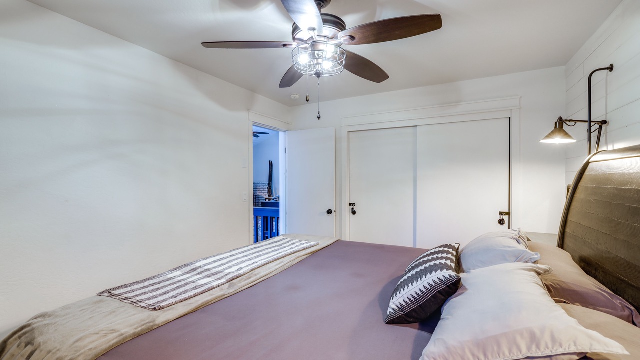 Photo of Bedroom in Cold Springs