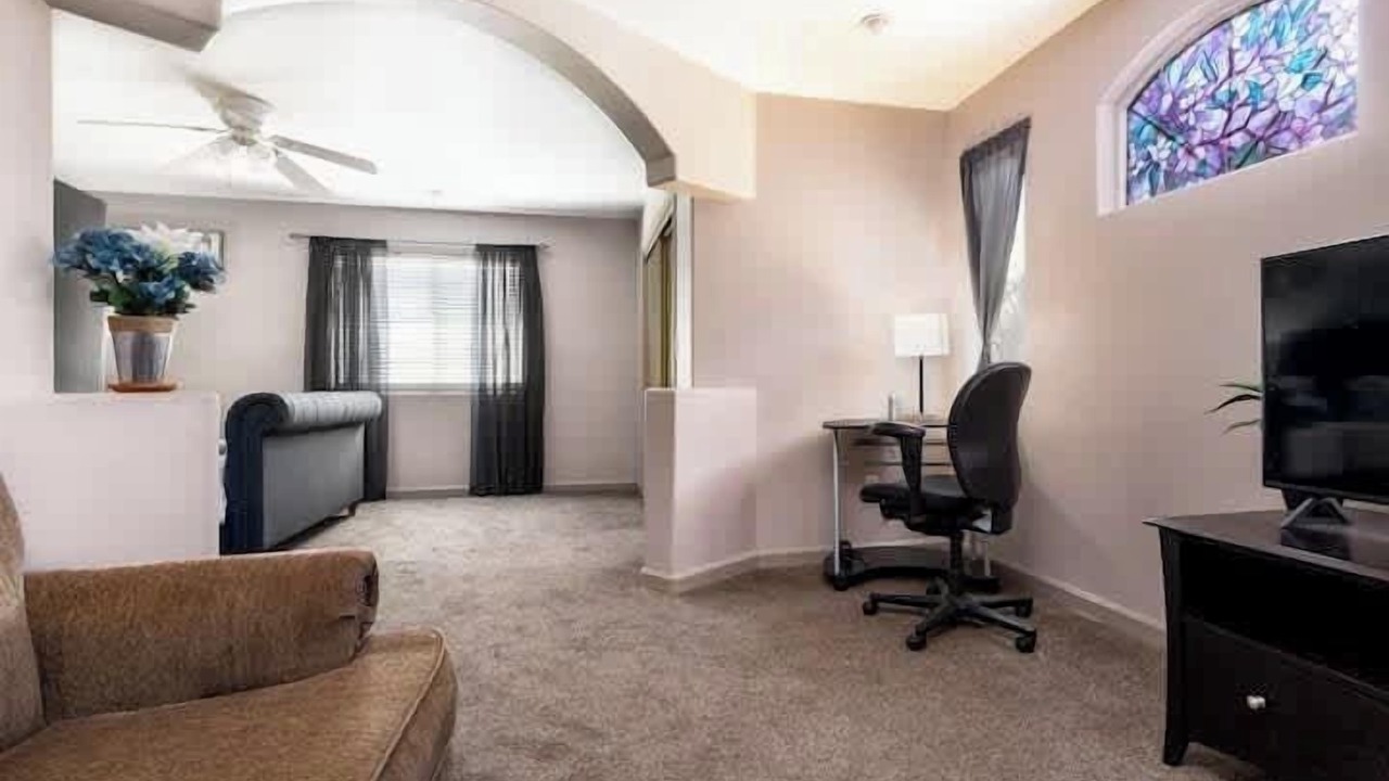 Photo of Livingroom in Greenacres