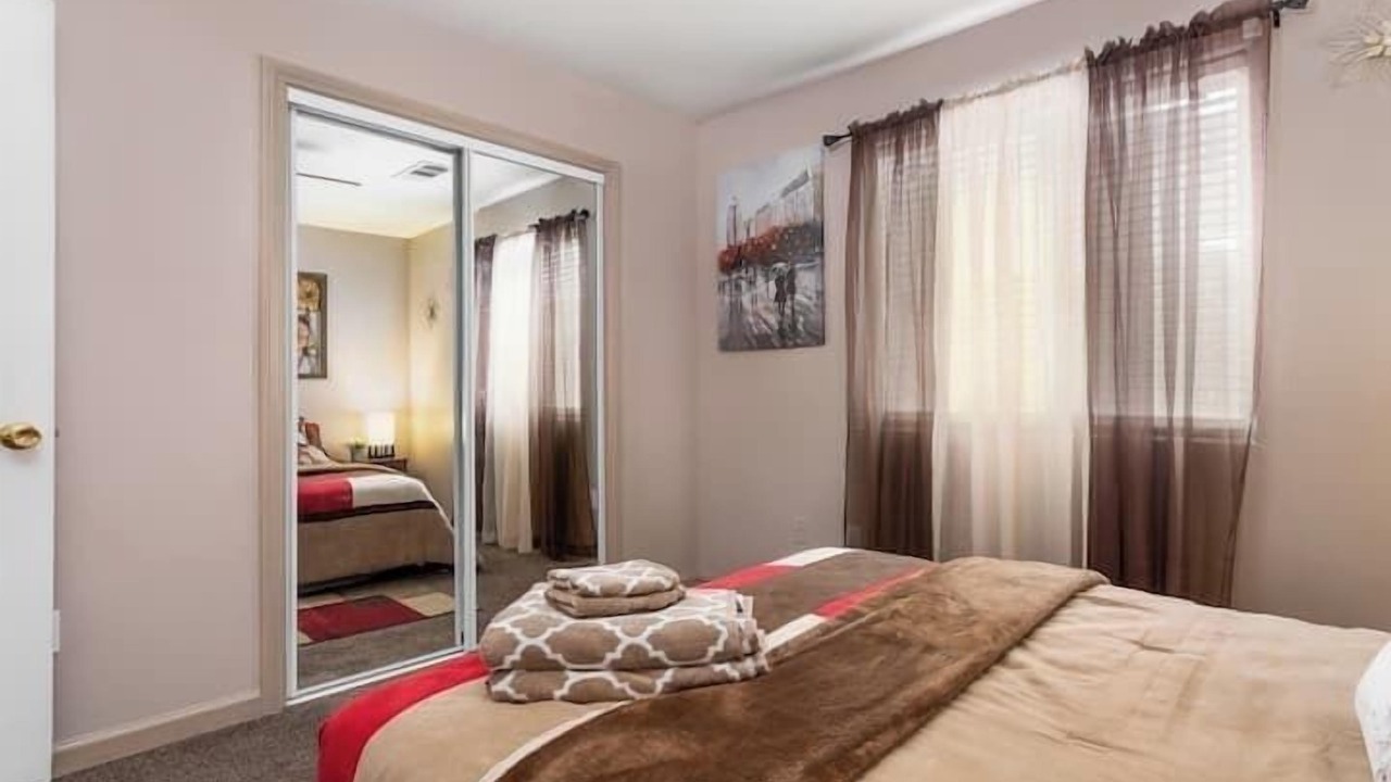 Photo of Bedroom in Greenacres