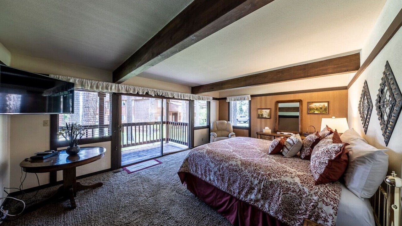 Photo of Bedroom in Zephyr Cove