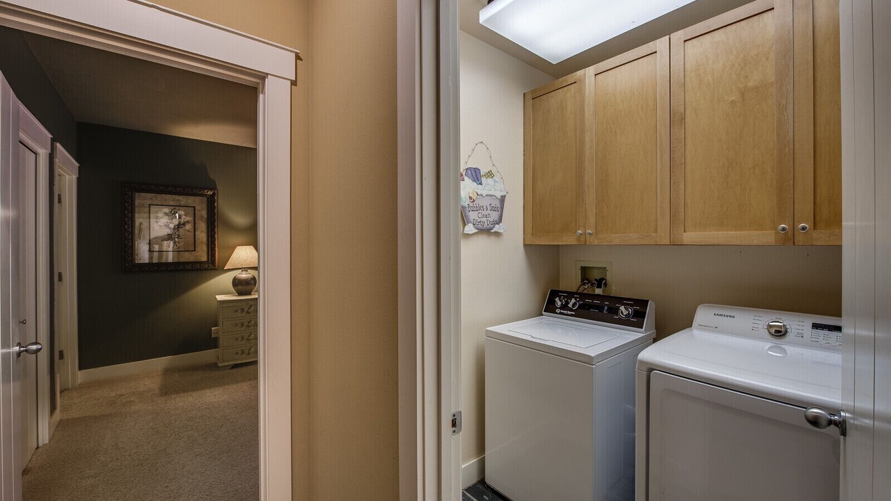 Photo of Bedroom in Angels Camp