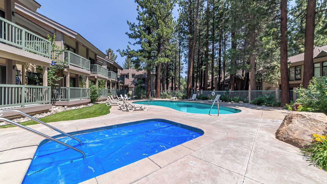 Photo of Outdoor in Mammoth Lakes