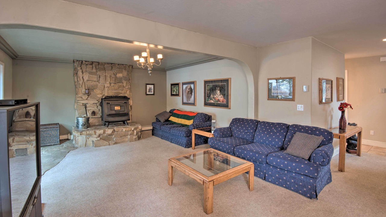 Photo of Livingroom in Tahoe Village
