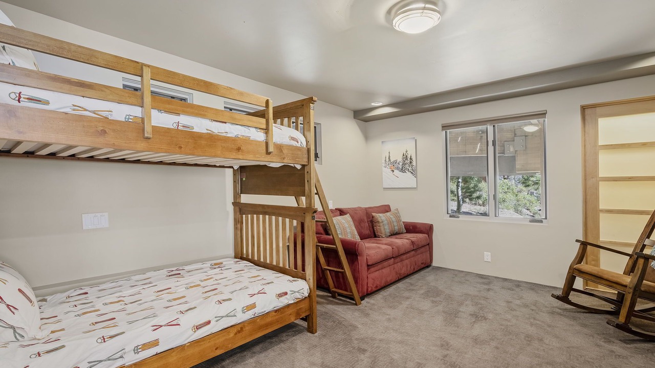 Photo of Bedroom in Incline Village