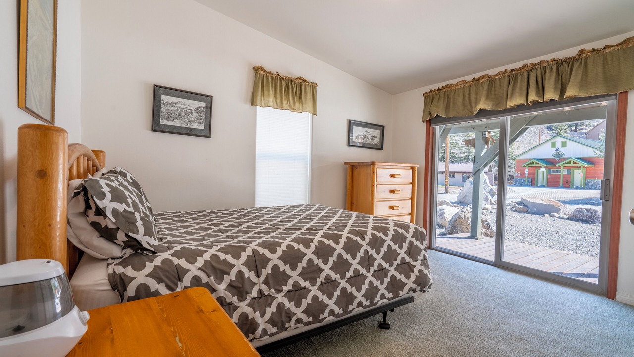 Photo of Bedroom in June Lake