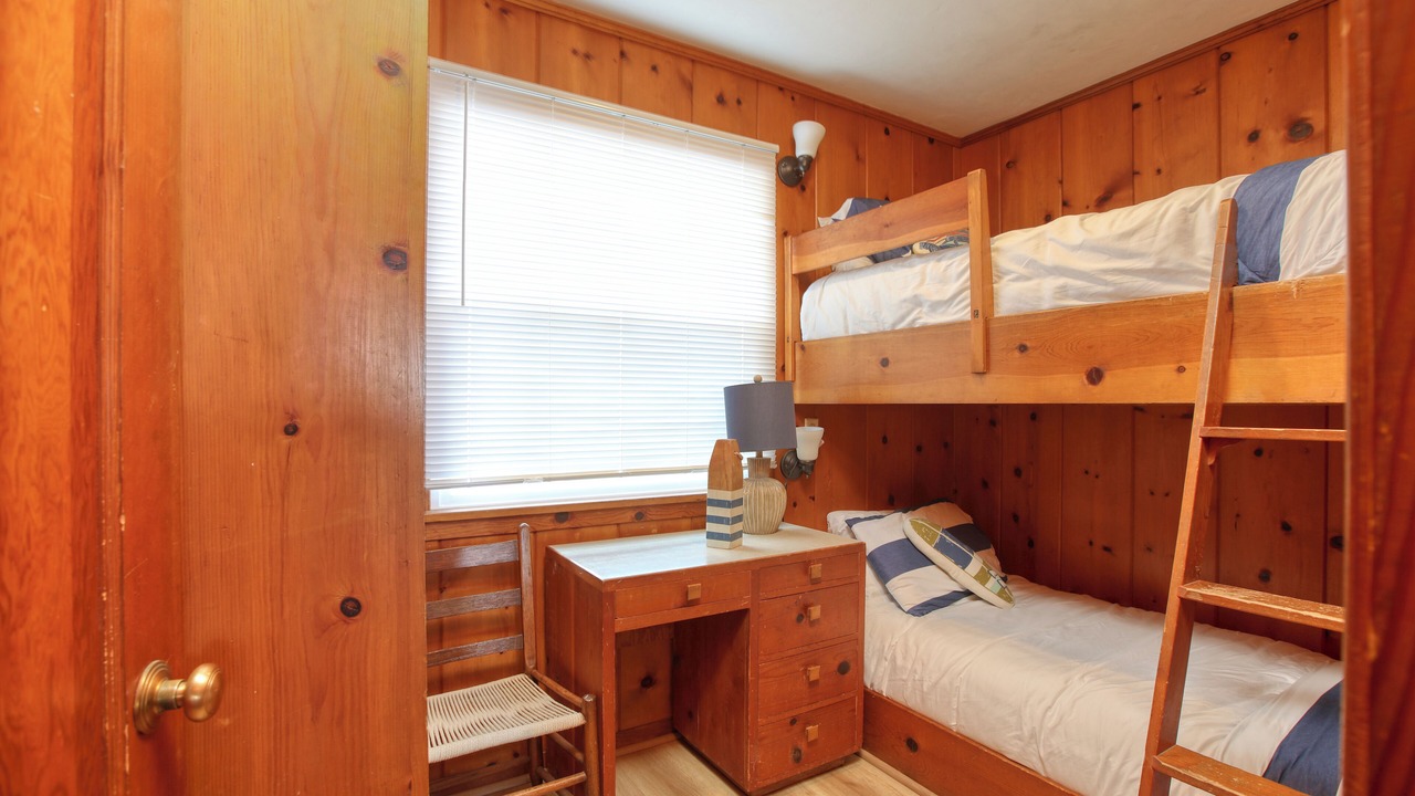 Photo of Bedroom in Avila Beach