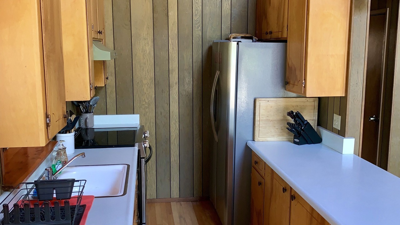 Photo of Kitchen in Groveland