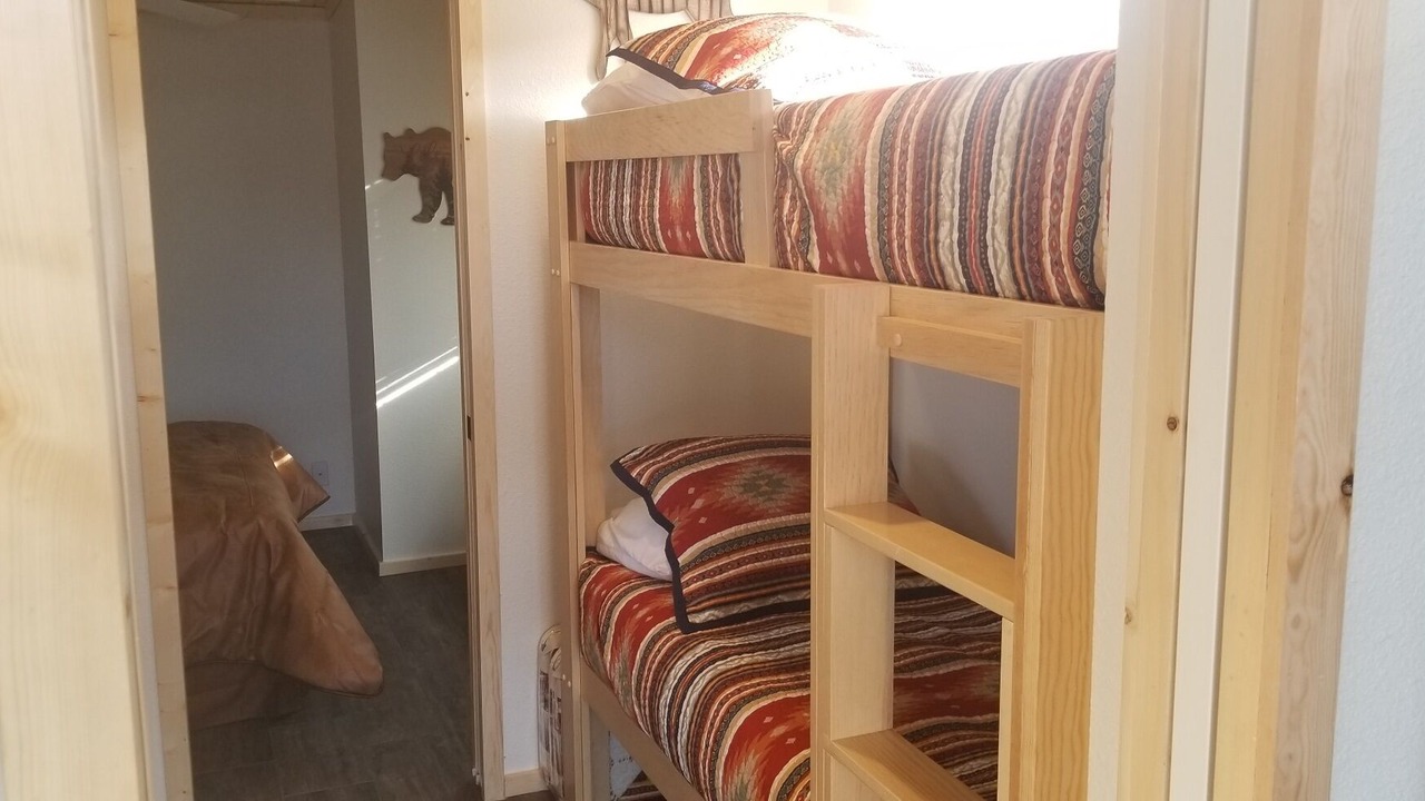 Photo of Bedroom in Mammoth Lakes