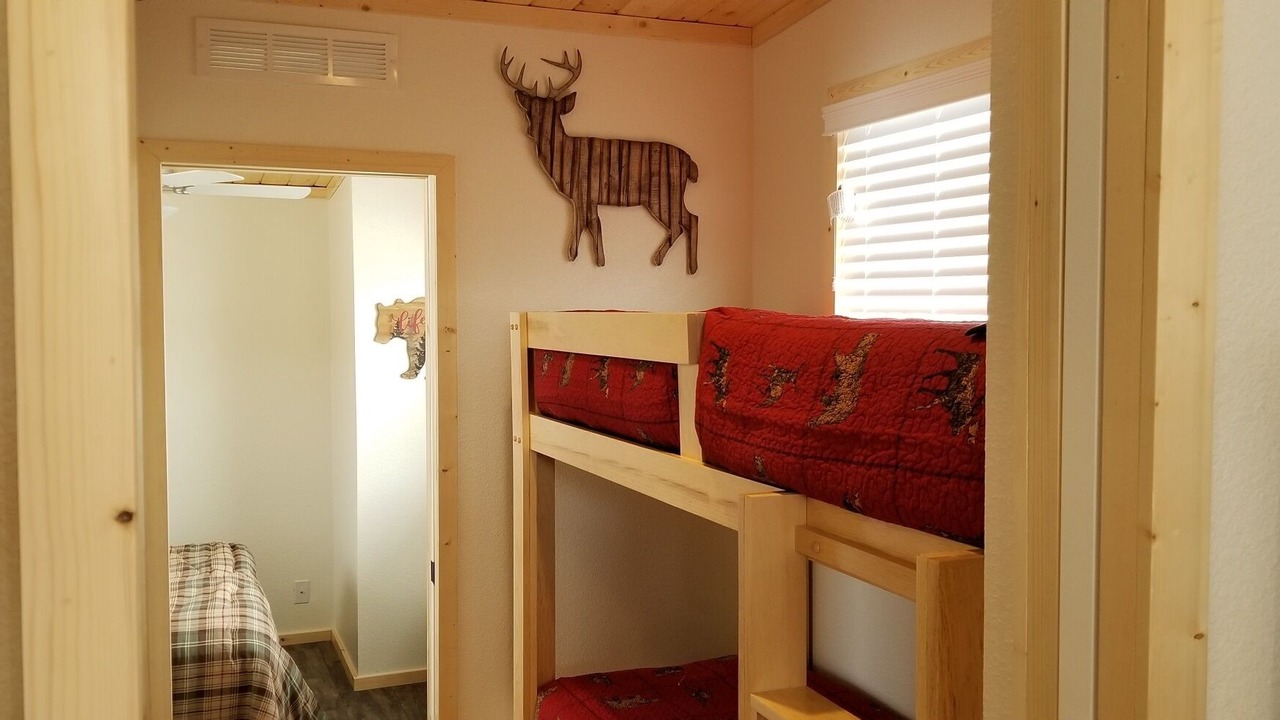 Photo of Bedroom in Mammoth Lakes