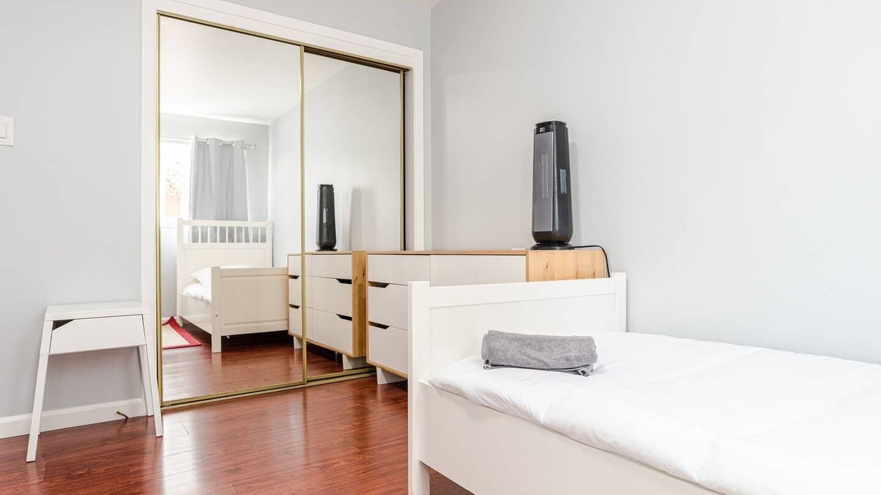 Photo of Bedroom in San Bruno