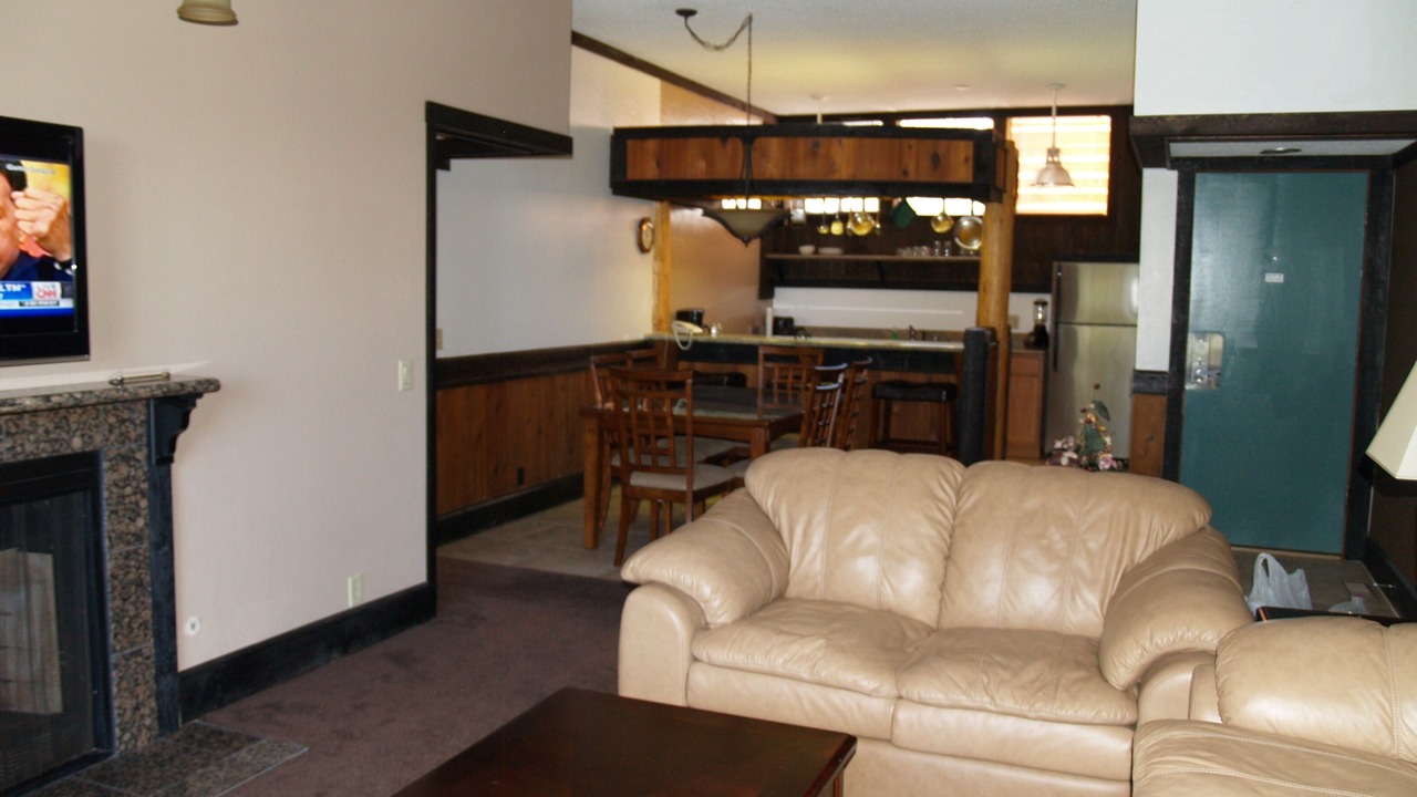 Photo of Livingroom in Tahoe Village