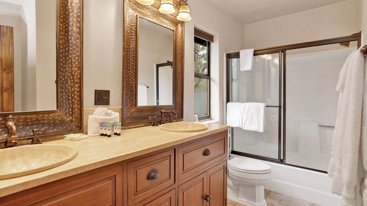Photo of Bathroom in Big Bear Lake