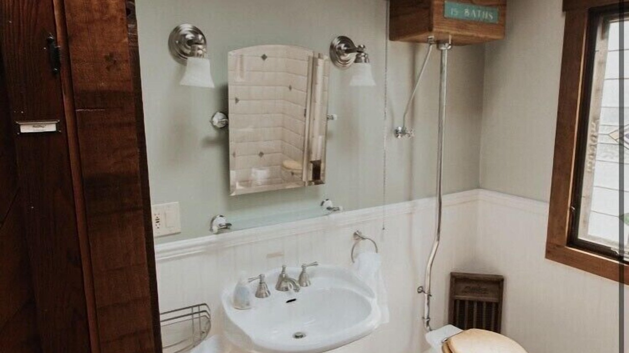 Photo of Bathroom in Cazadero