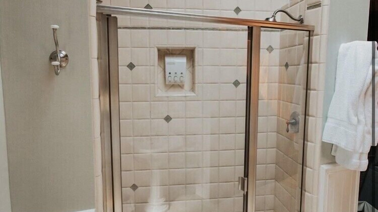 Photo of Bathroom in Cazadero