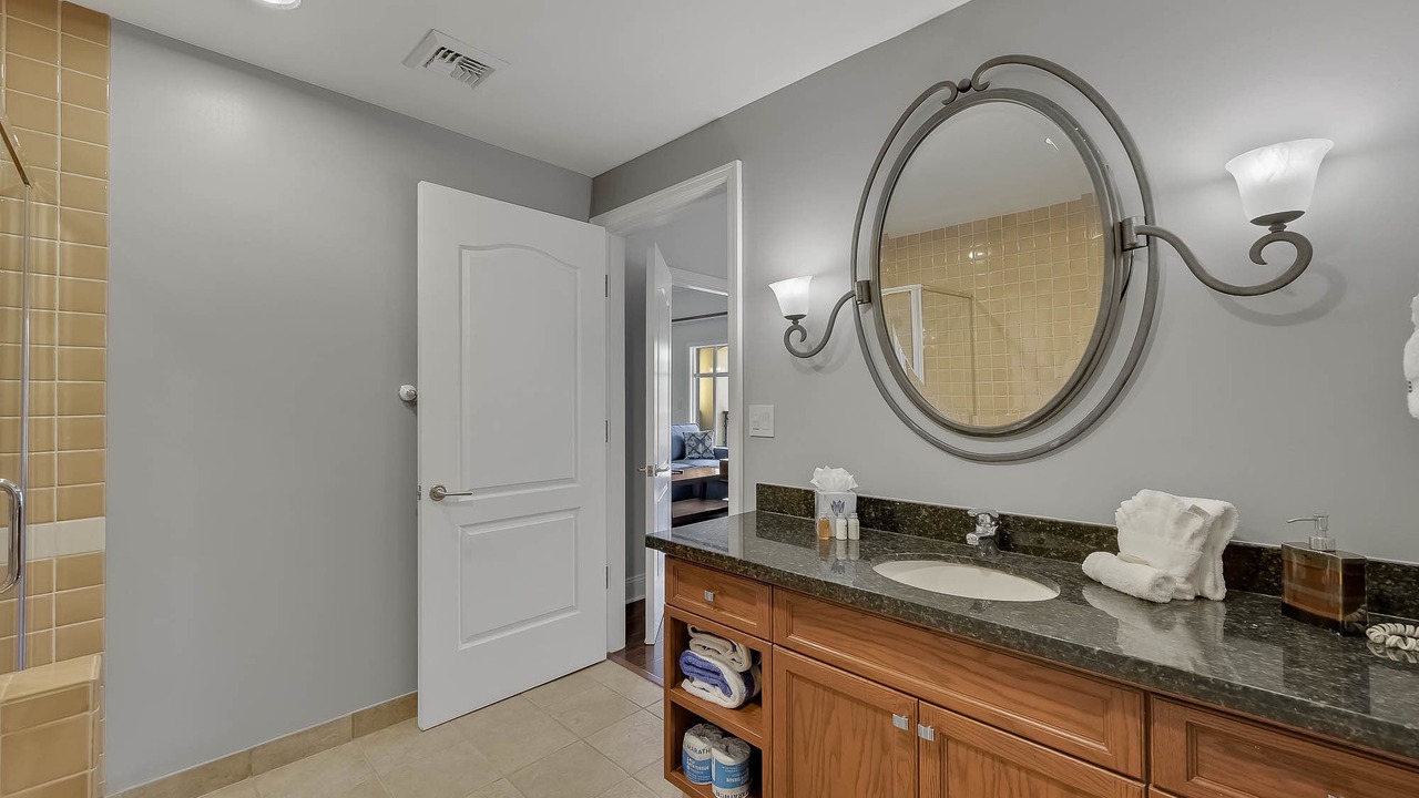Photo of Bathroom in Lake Las Vegas