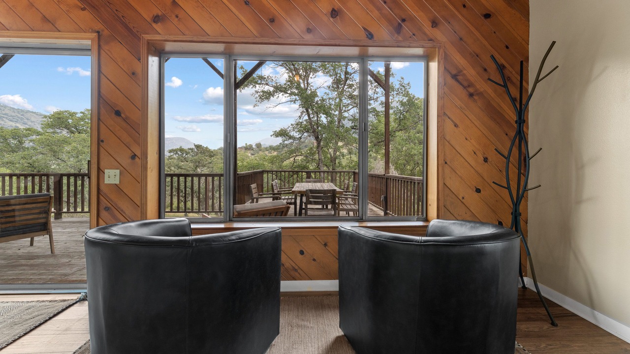 Photo of Livingroom in Three Rivers