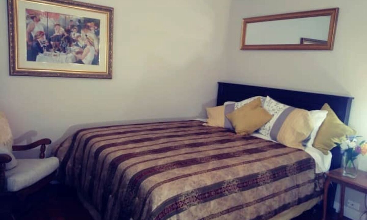 Photo of Bedroom in Lodi