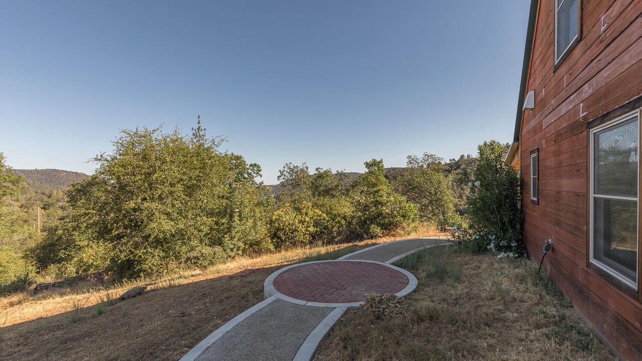 Photo of Outdoor in Mariposa