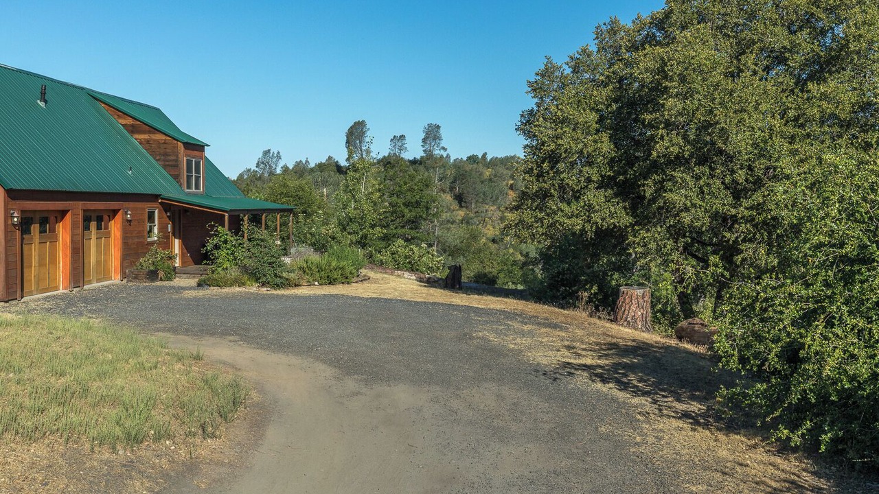 Photo of Outdoor in Mariposa