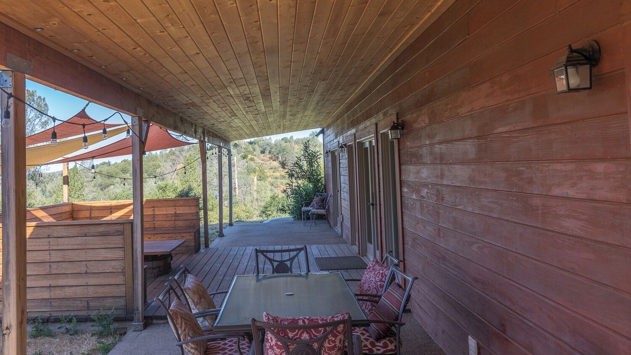 Photo of Outdoor in Mariposa