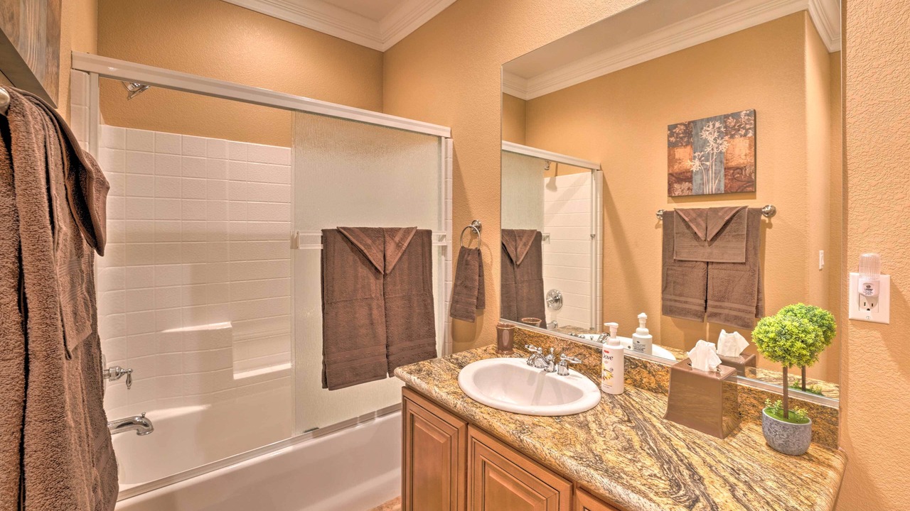 Photo of Bathroom in Sunridge Estates