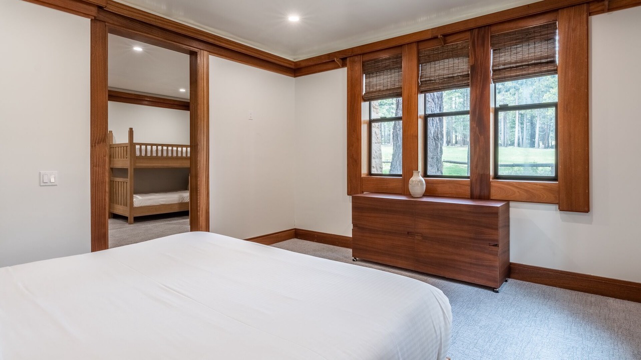 Photo of Bedroom in Mammoth Lakes