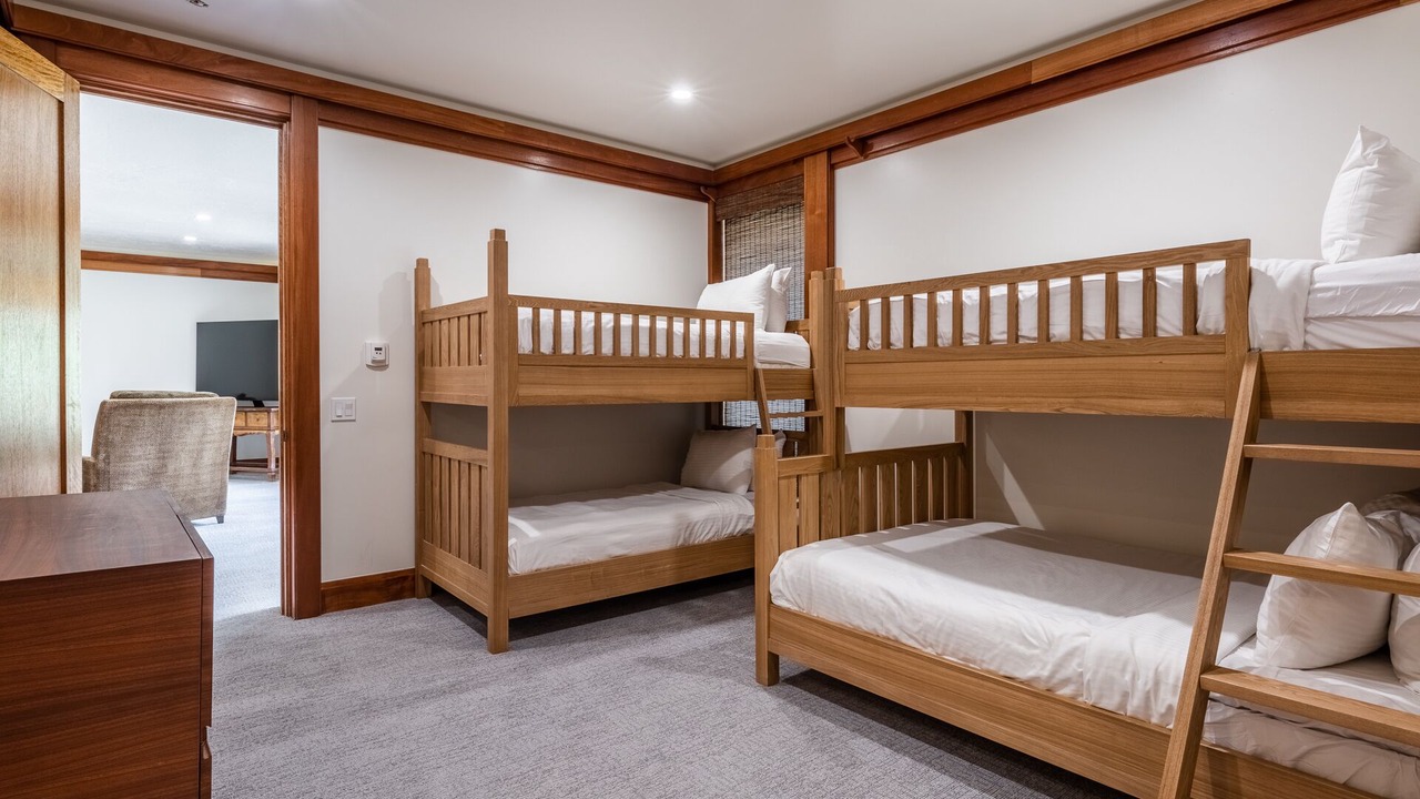 Photo of Bedroom in Mammoth Lakes