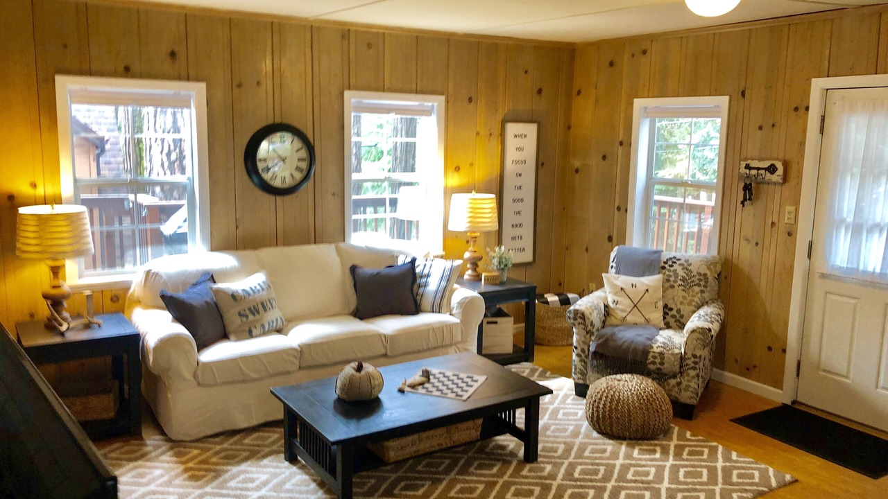 Photo of Livingroom in Long Barn