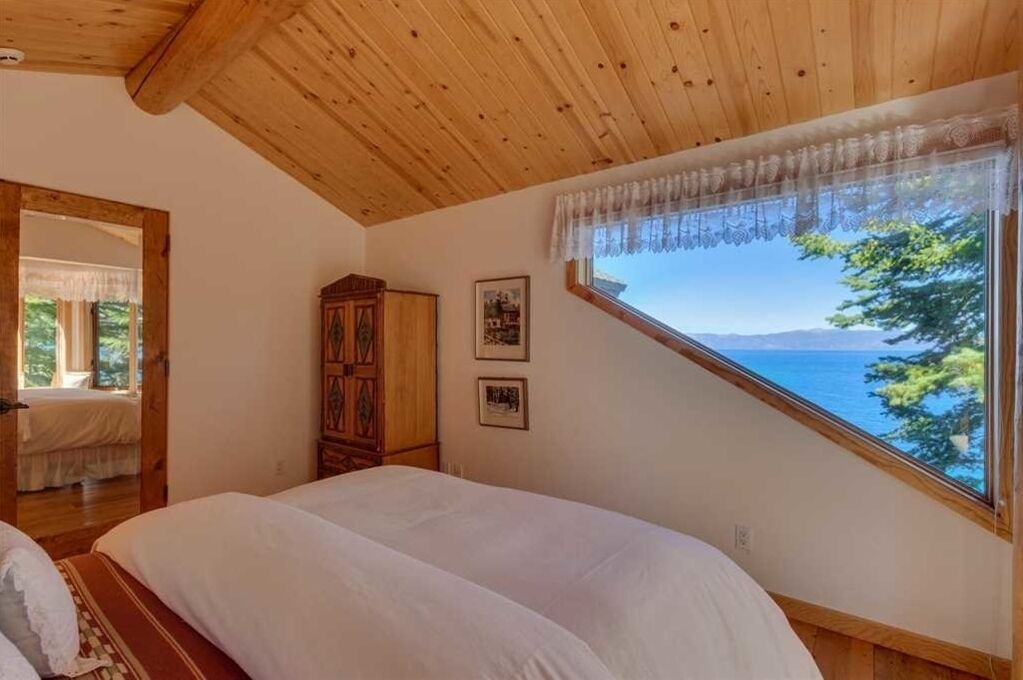 Photo of Bedroom in Tahoma