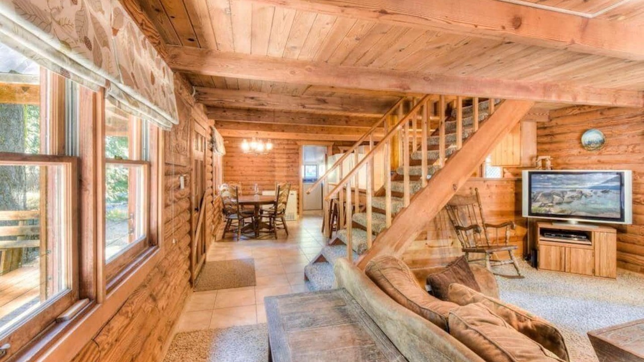 Photo of Livingroom in Homewood