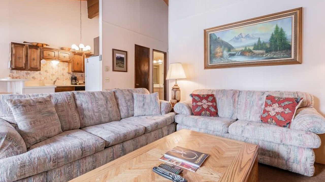 Photo of Bedroom in Mammoth Lakes