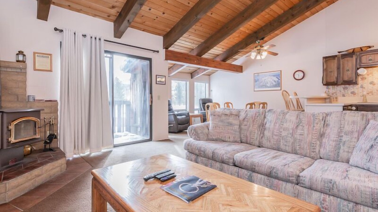 Photo of Bedroom in Mammoth Lakes