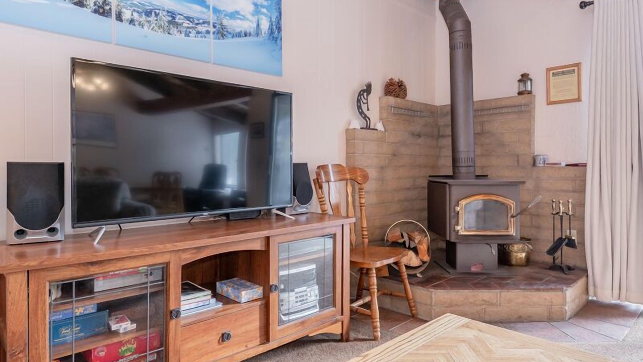 Photo of Bedroom in Mammoth Lakes