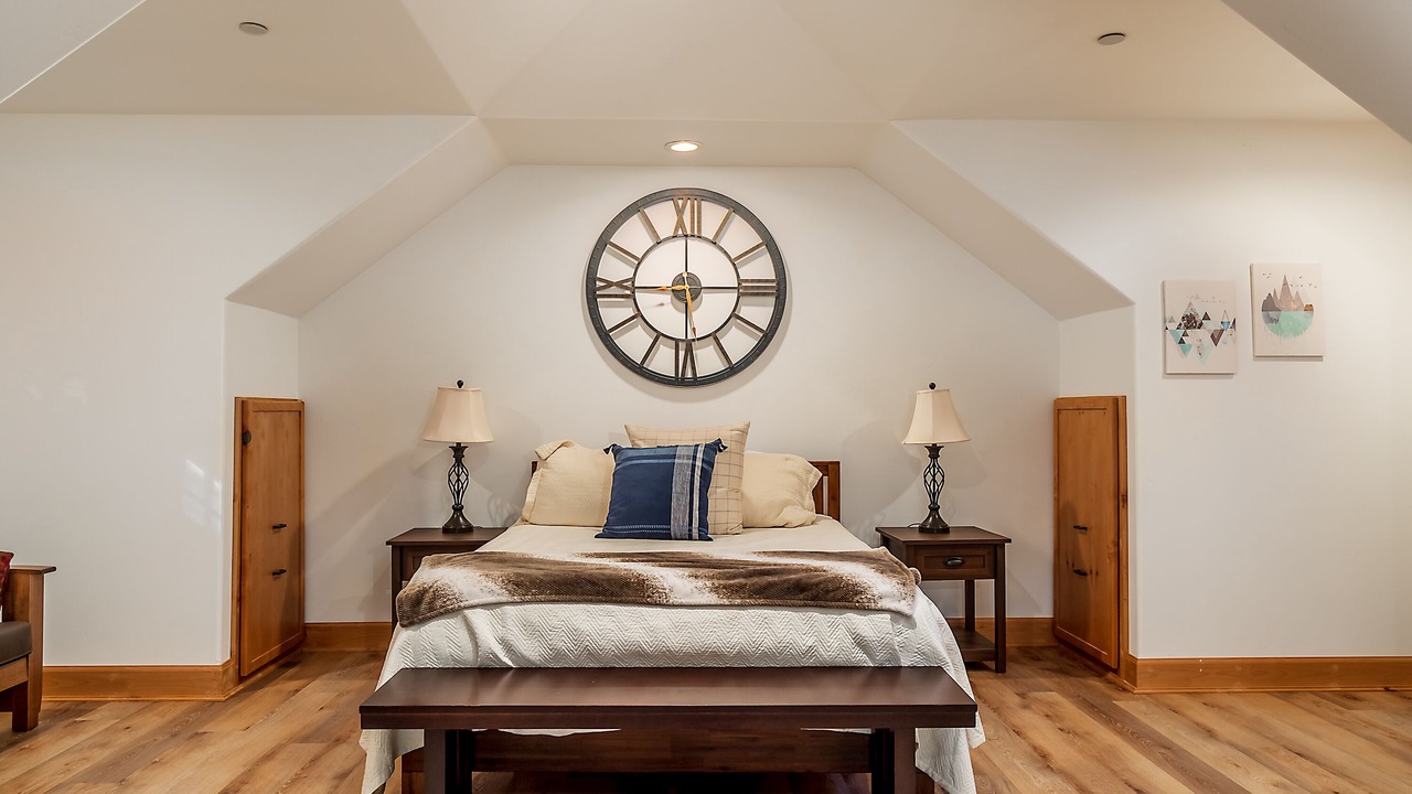 Photo of Bedroom in Happy Hill