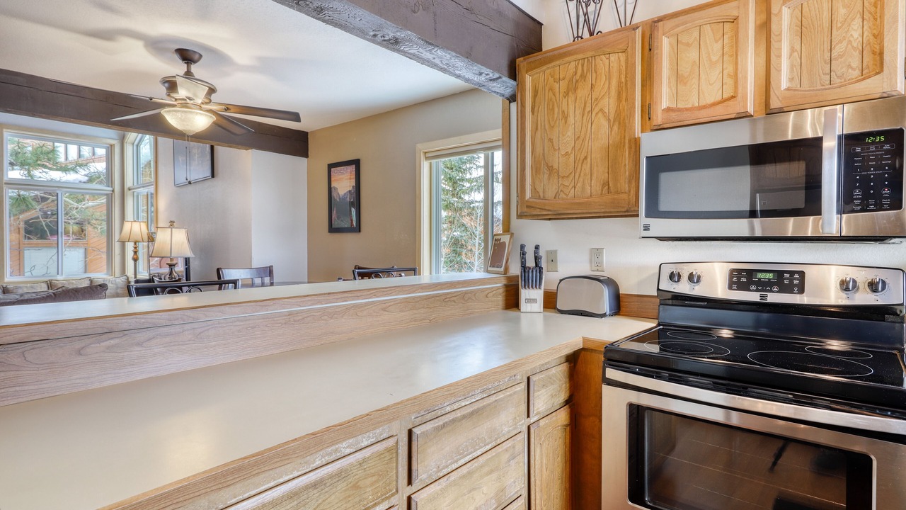 Photo of Kitchen in Mammoth Lakes