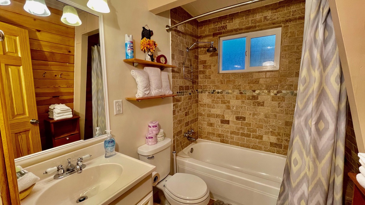 Photo of Bathroom in Big Bear Lake