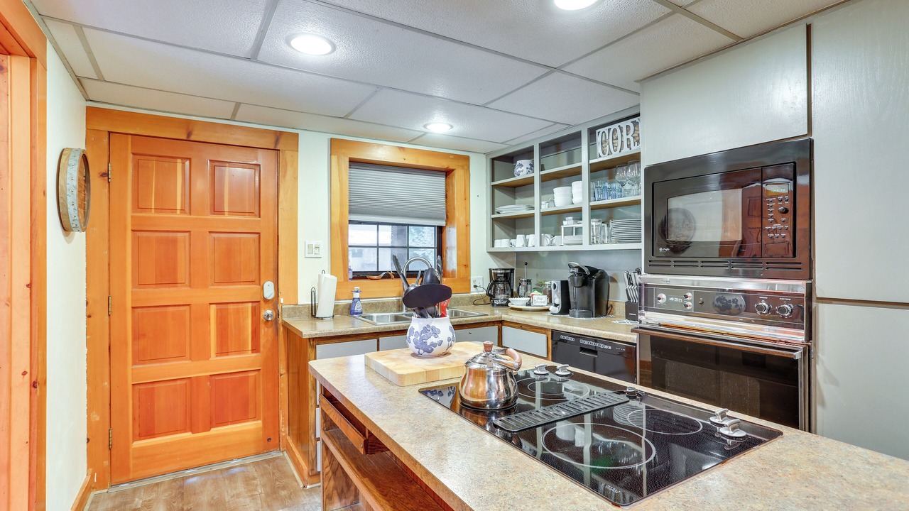 Photo of Kitchen in Cottonwood
