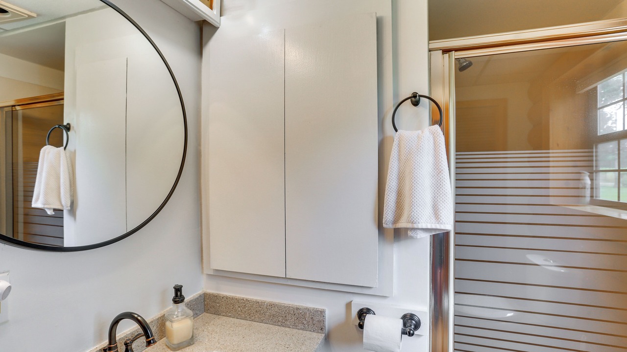 Photo of Bathroom in Cottonwood