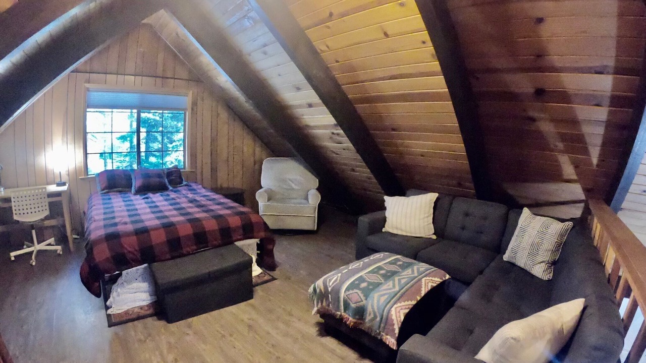 Photo of Bedroom in Pioneer Trail