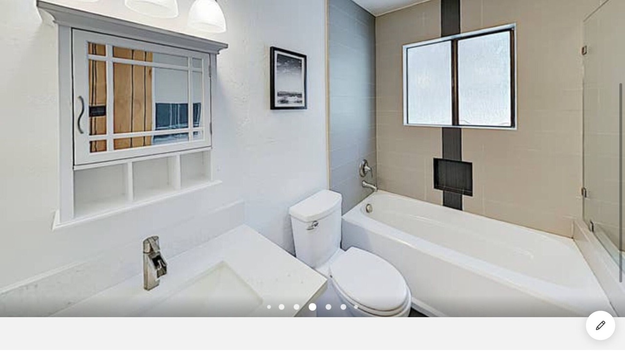 Photo of Bathroom in Pioneer Trail