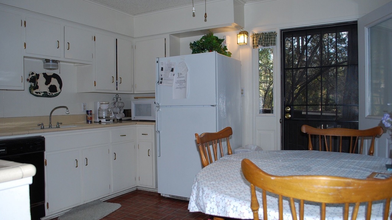 Photo of Kitchen in Bass Lake