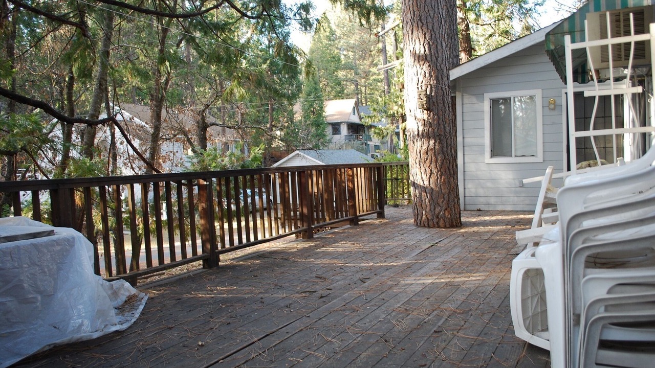 Photo of Patio Balcony in Bass Lake