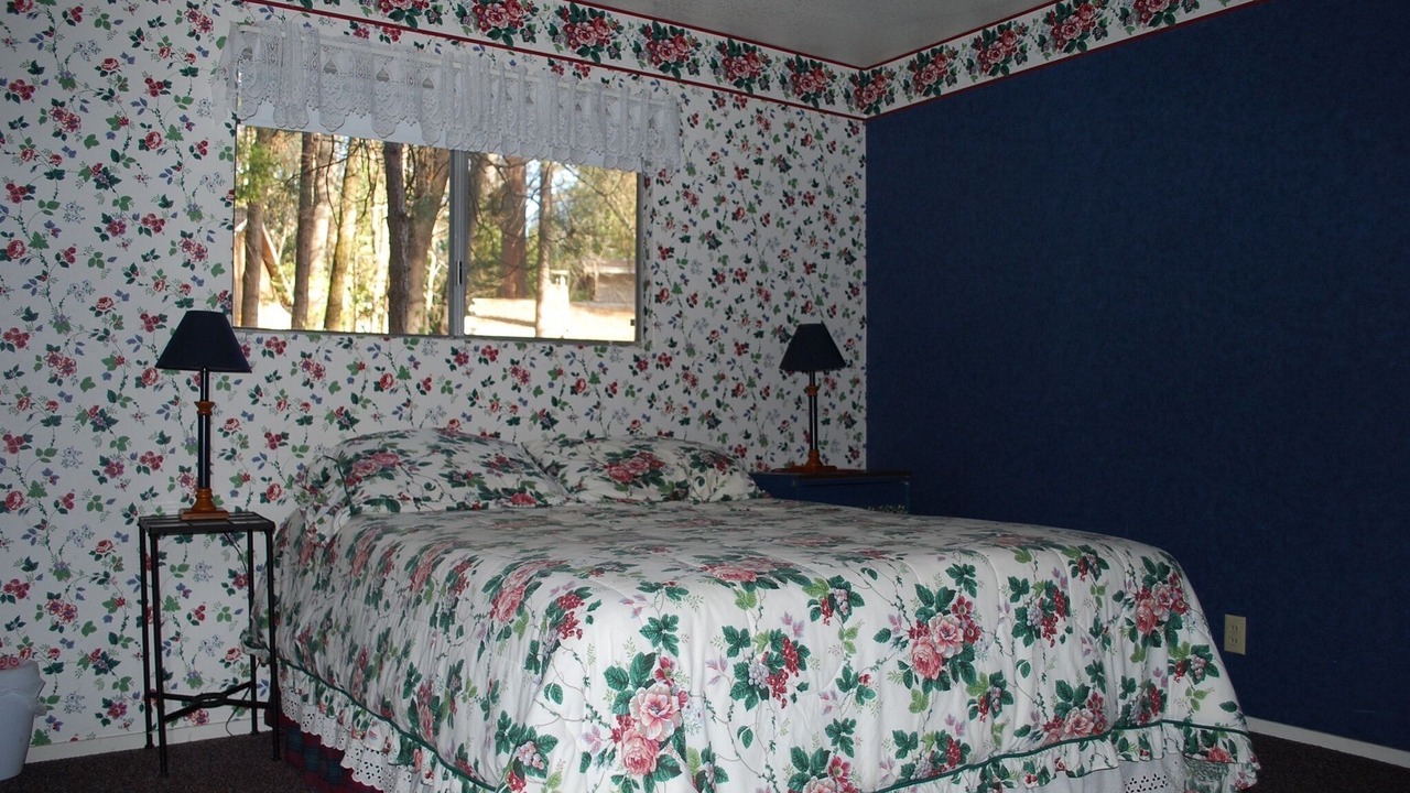 Photo of Bedroom in Bass Lake