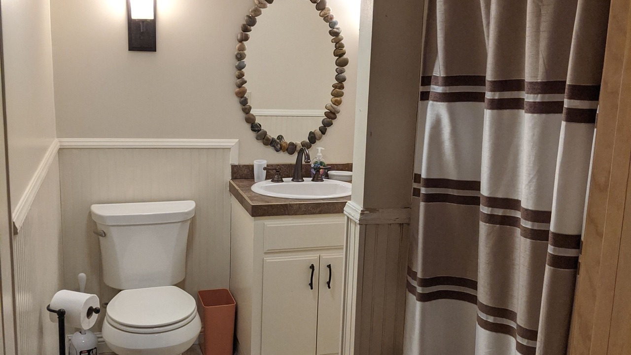 Photo of Bathroom in Twain Harte