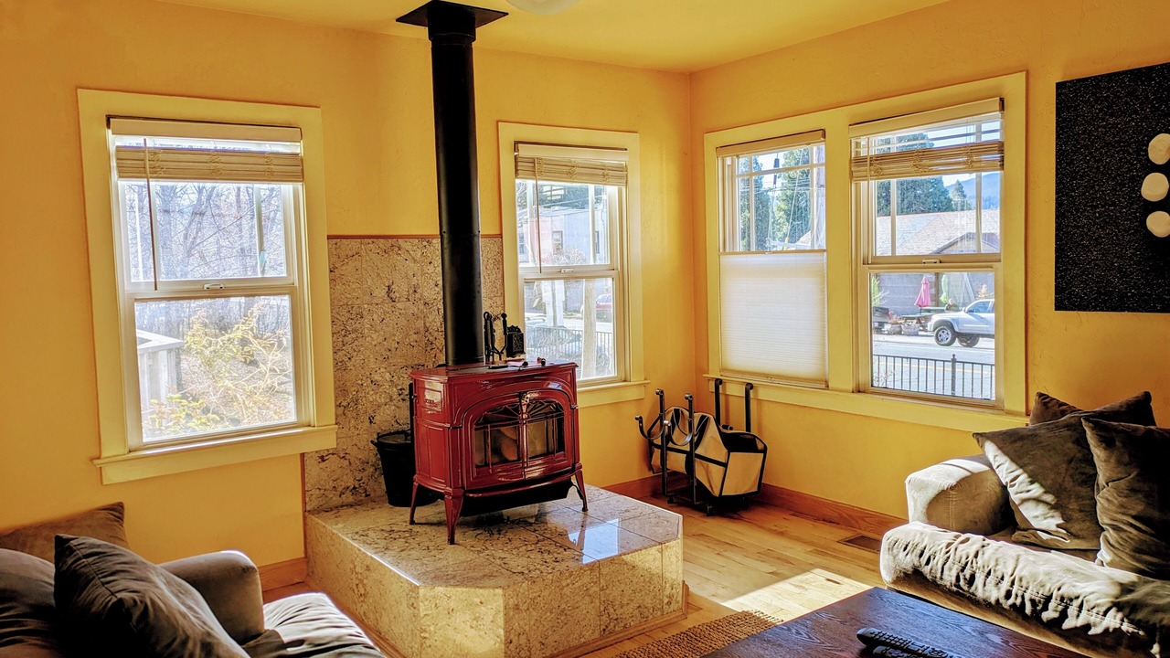 Photo of Livingroom in Mount Shasta