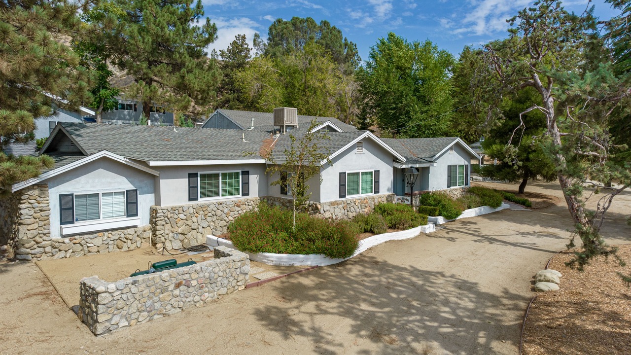 Photo of Outdoor in Lake Hughes