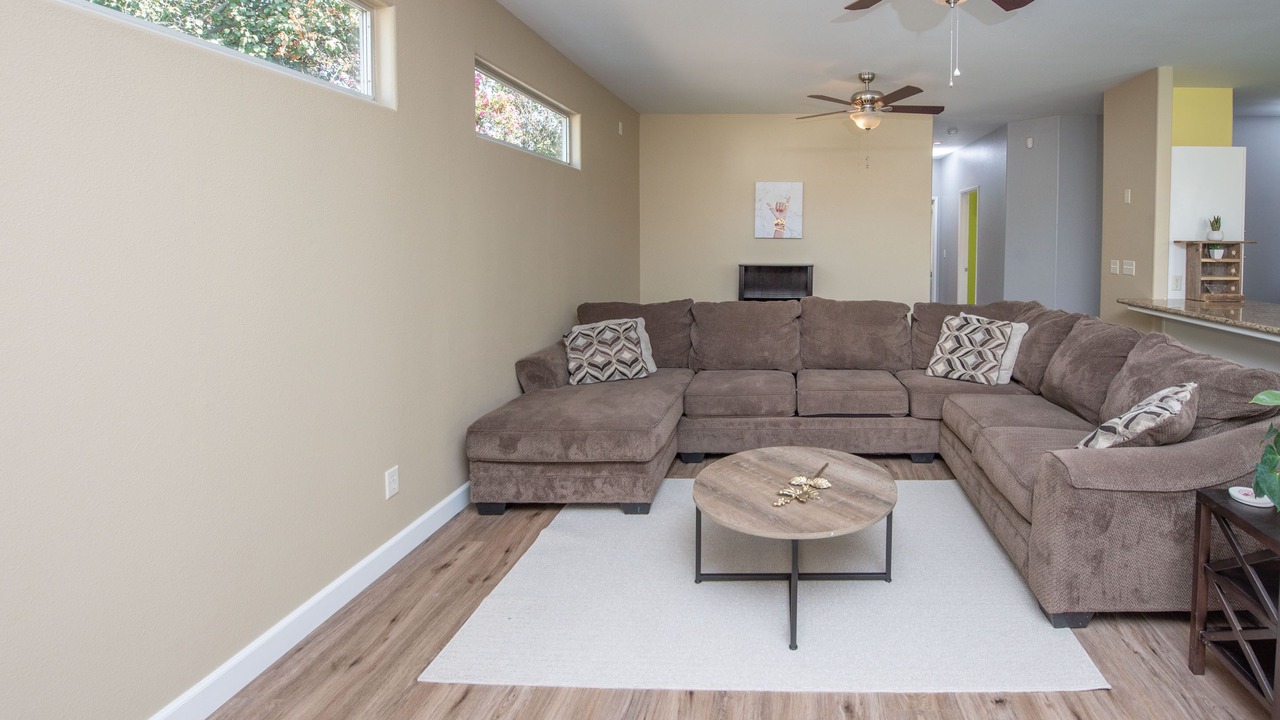 Photo of Livingroom in Roosevelt