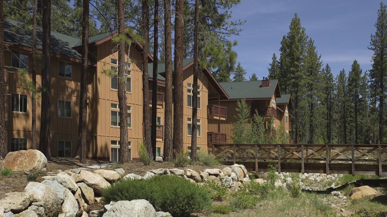 Photo of Outdoor in Round Hill Village