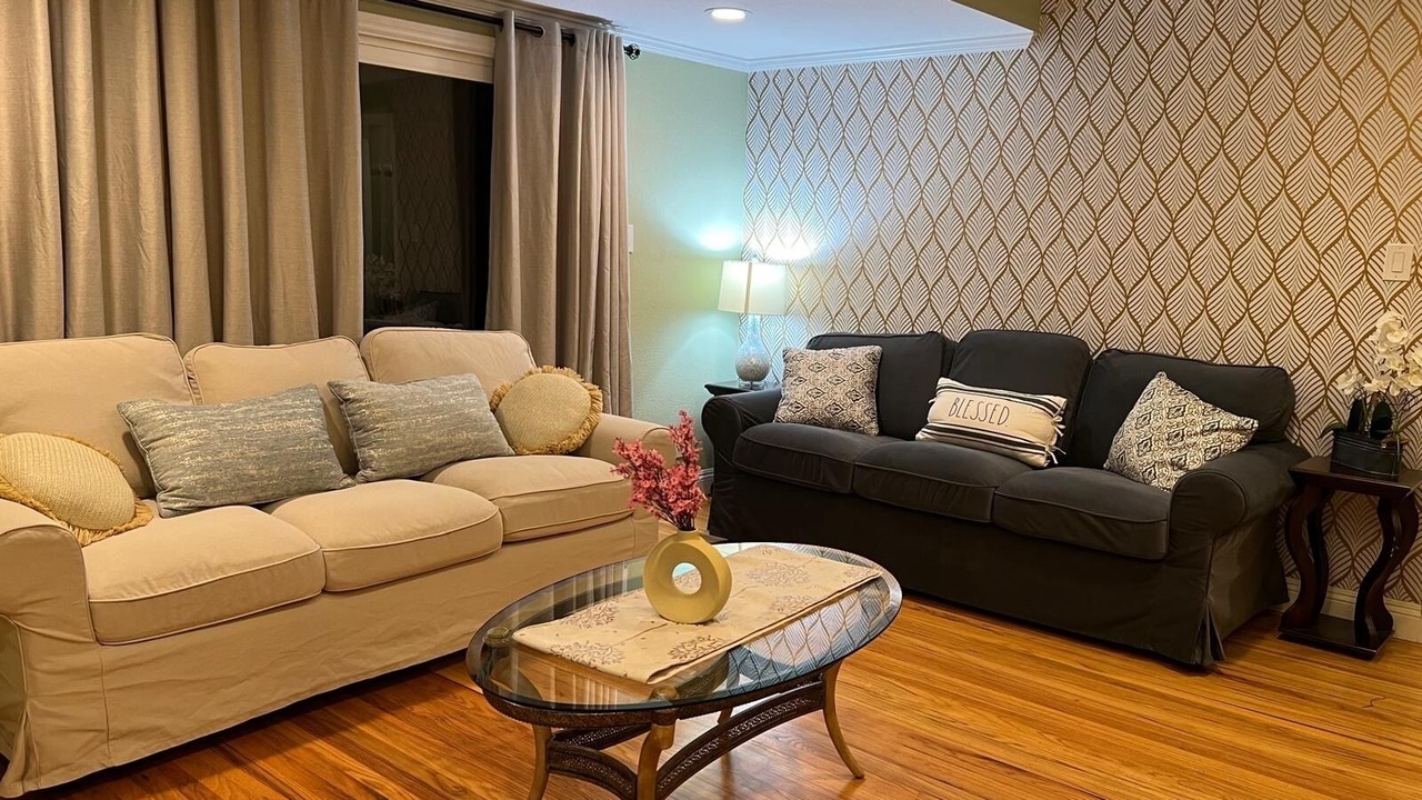 Photo of Livingroom in Danville