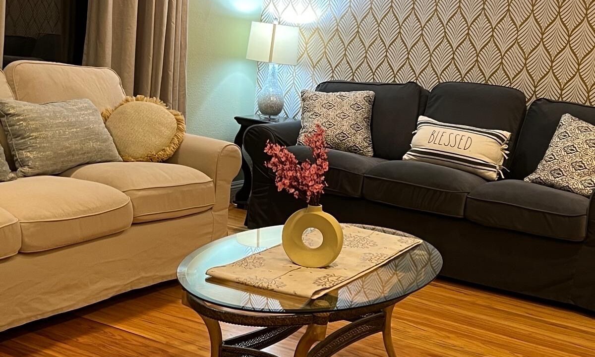 Photo of Livingroom in Danville